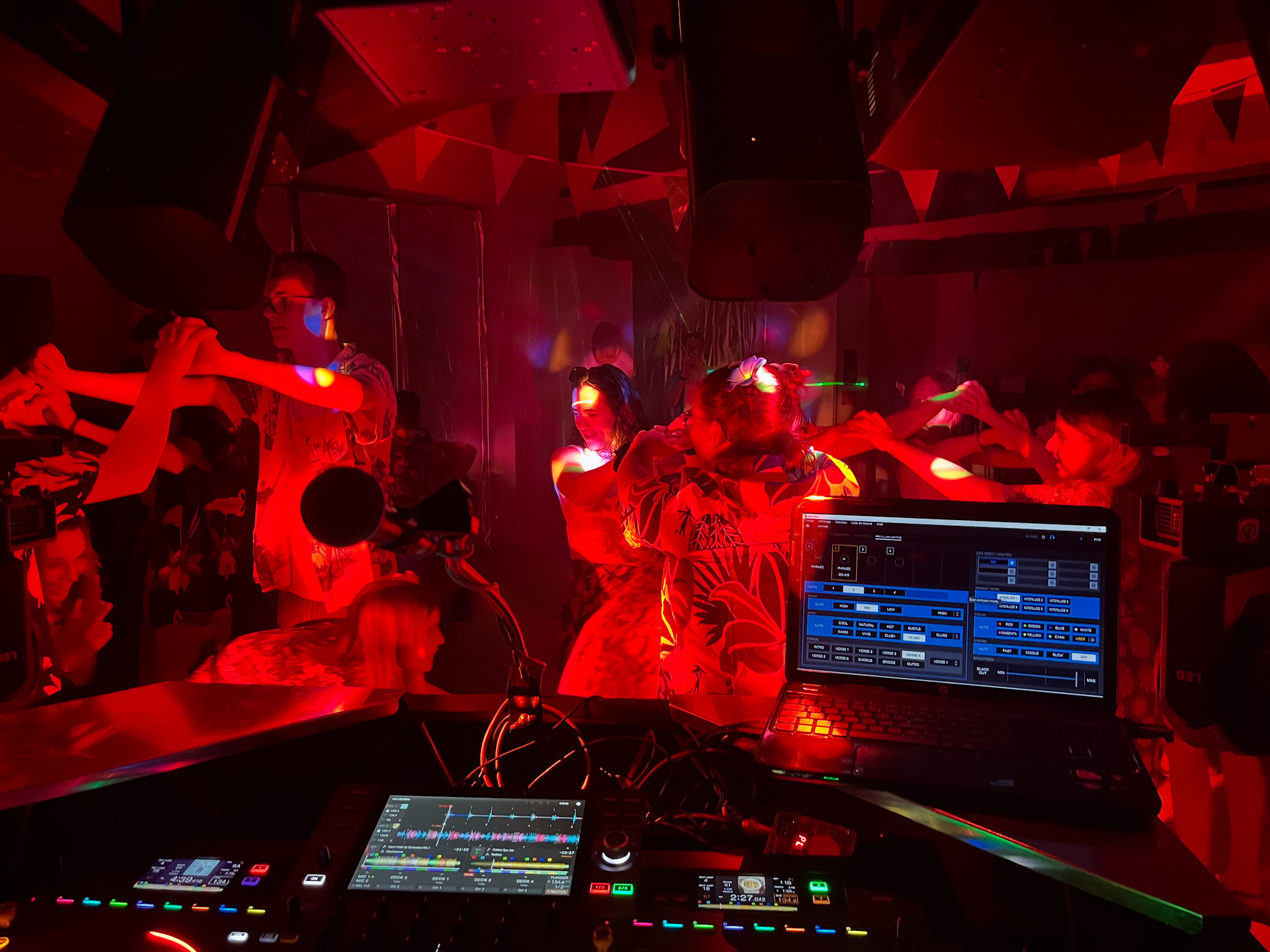 Soirée DJ Nuit Blanche